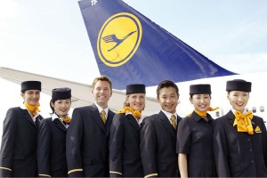 Lufthansa Airlines staff - image at airline-topdeals.com