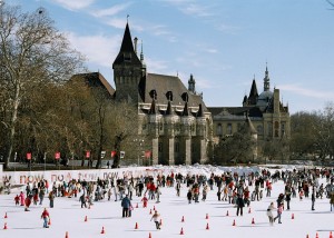 Városligeti Műjégpálya park - Winter Destinations in Europe