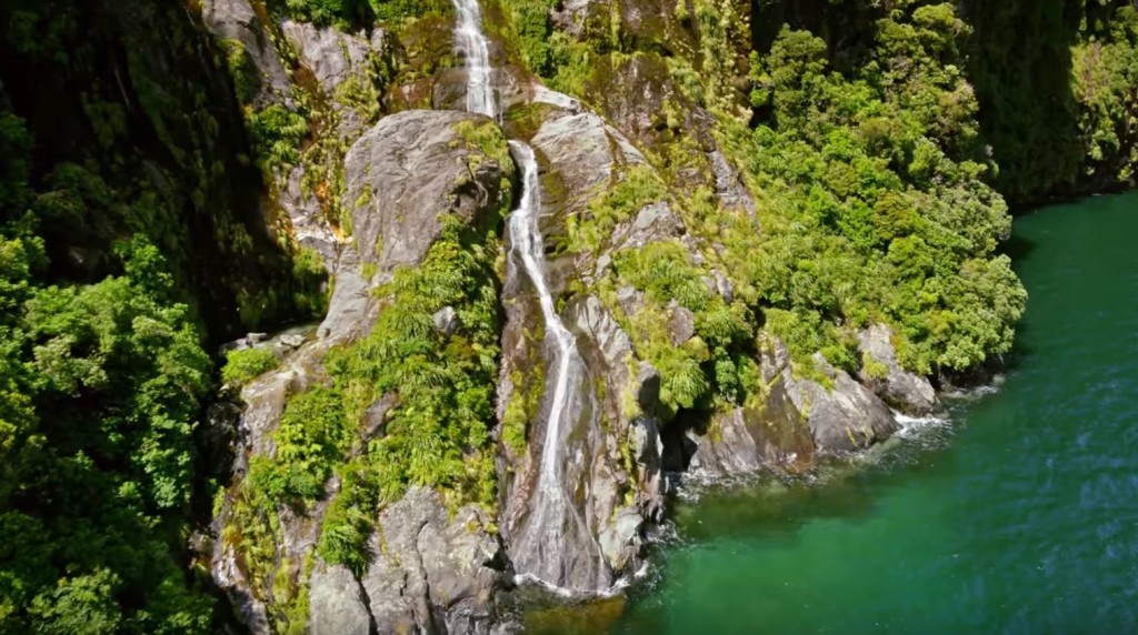 milford-sound-new-zealand