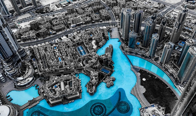 Dubai Fountain - #8 Attraction in United Arab Emirates